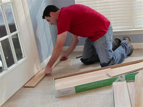 How to Install a Laminate Floor .